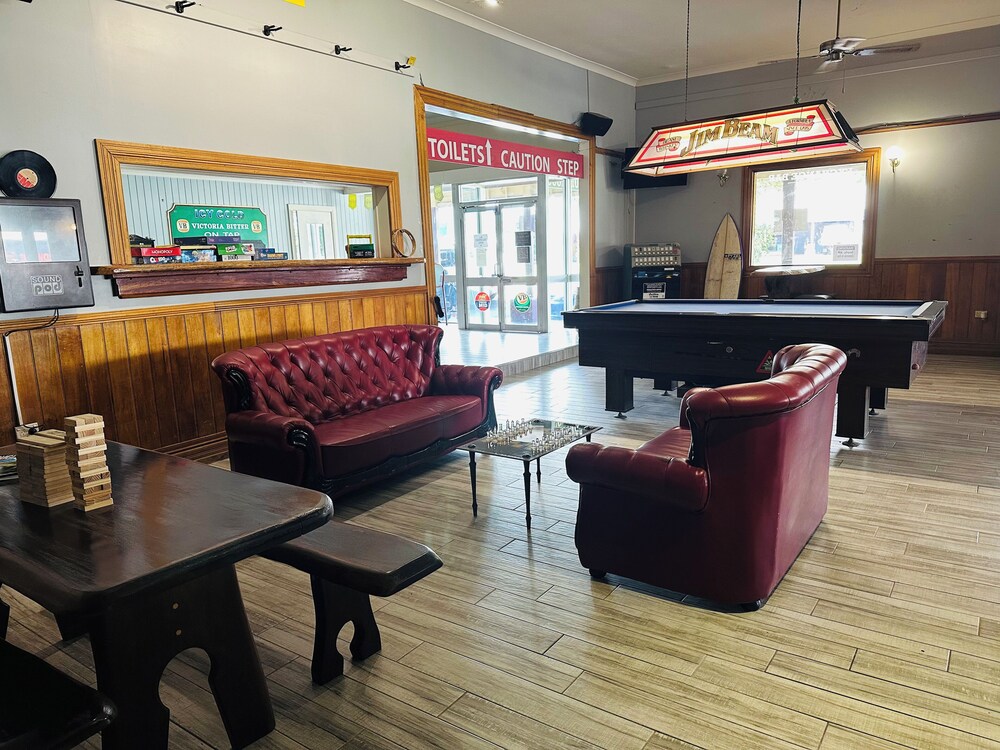Mossman Exchange & Backpacker Resort