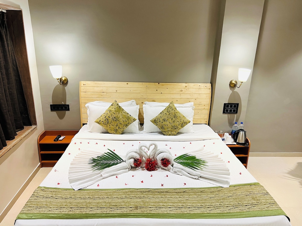 Yash Resort