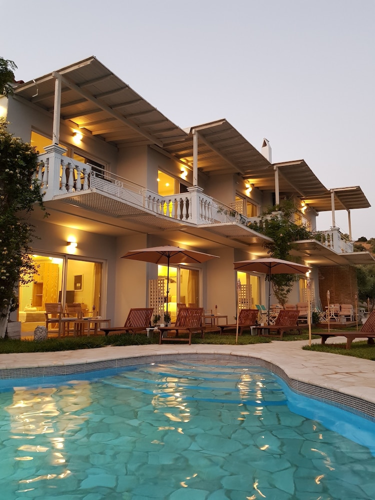 Sunny Place Resort