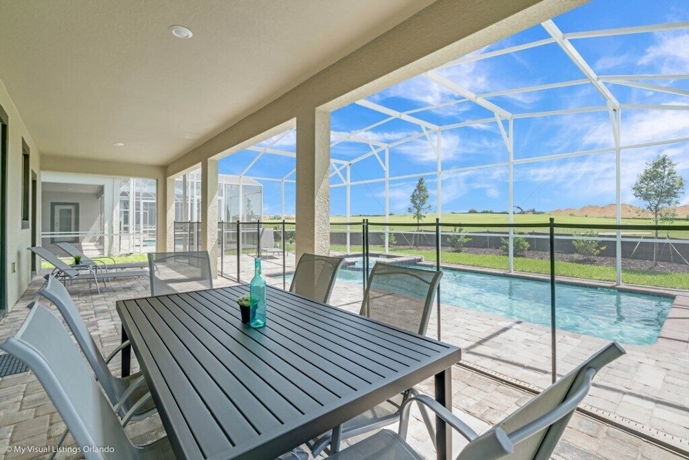 Piece of Heaven Pool Home by AV Dreams - Image 3