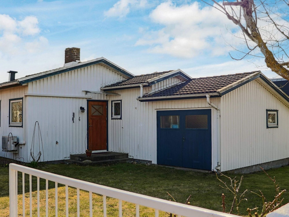 4 Star Holiday Home in Skane/vejbystrand