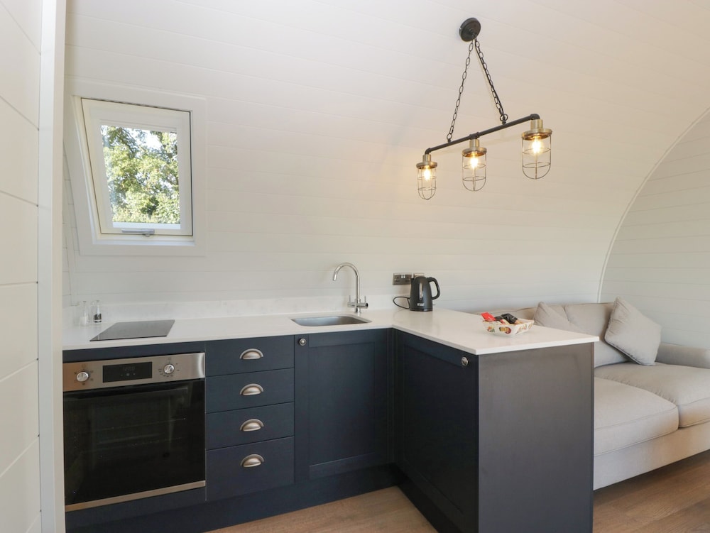 Leadon View Oak