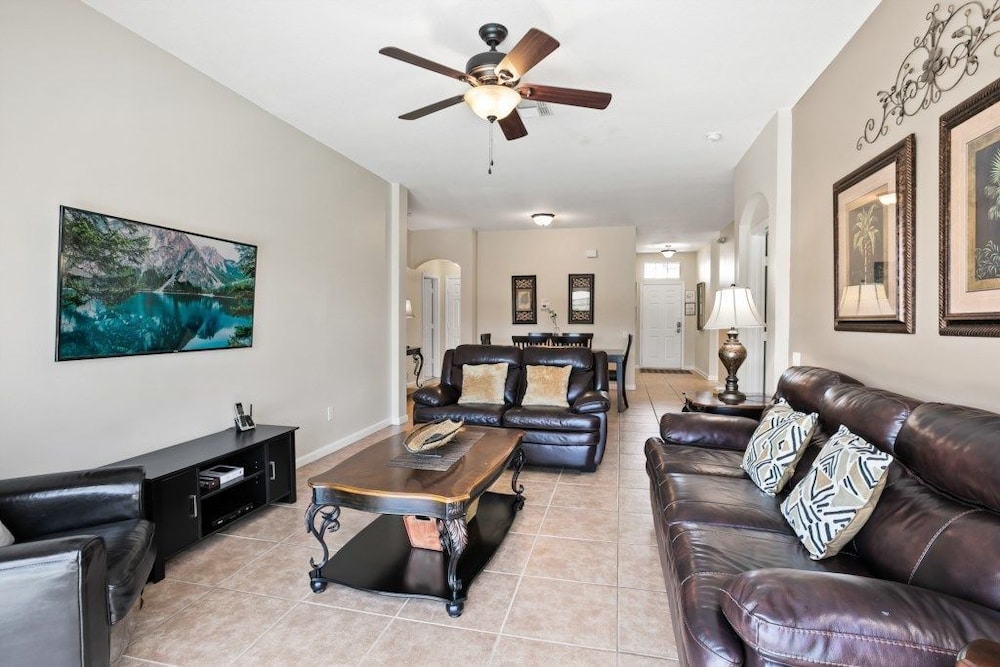 7BR Pool Home Emerald Island by SHV-8409