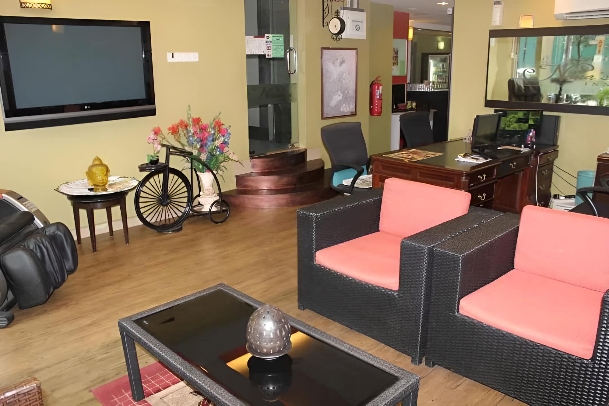 Hotel Nanas Inn