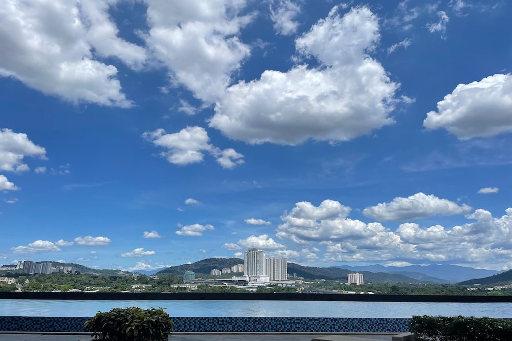 Netizen Cheras Residence by Emily in Town