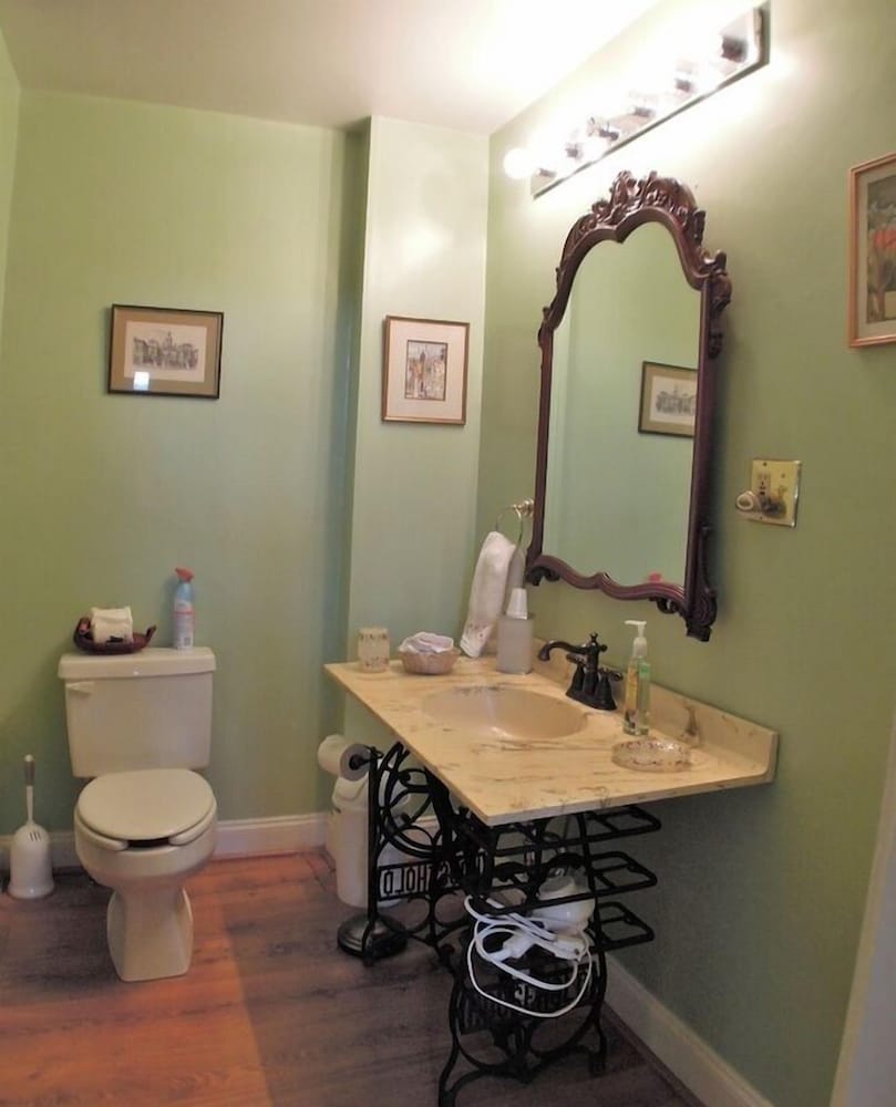 Wilson House Bed & Breakfast