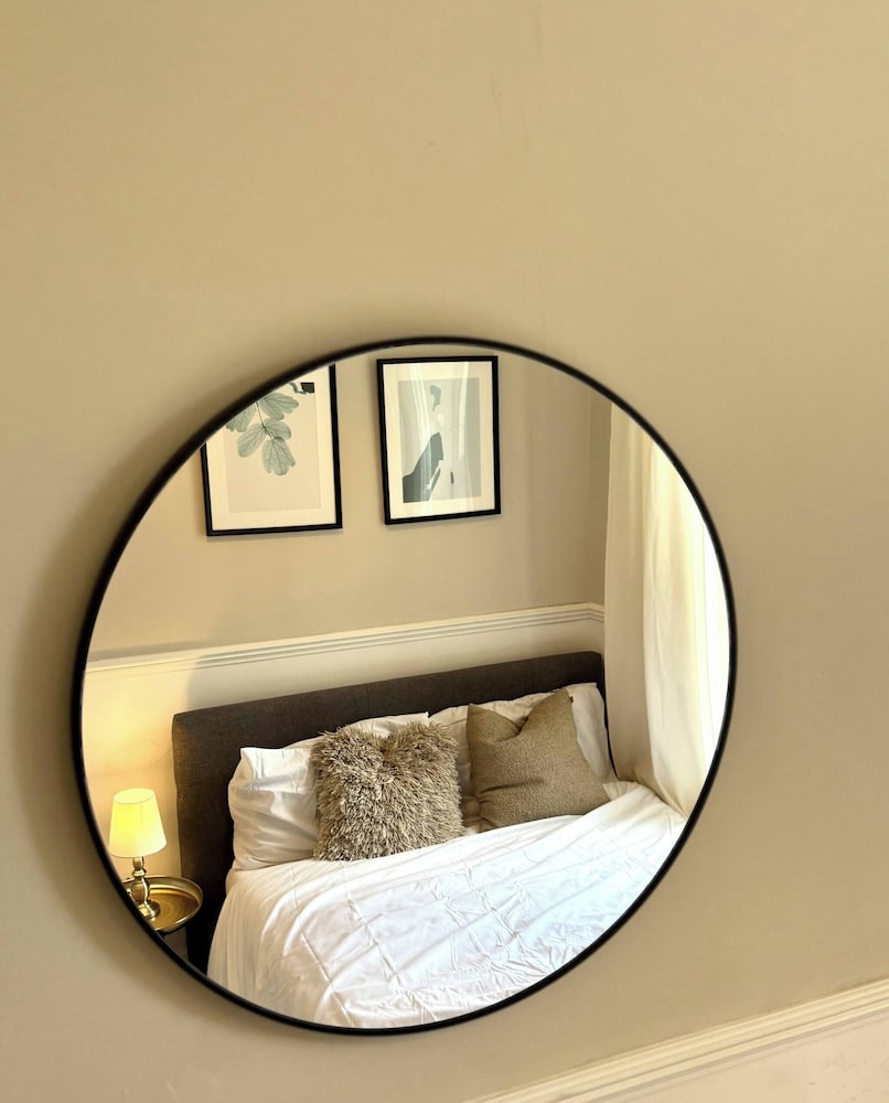 Bright 4-bedroom Maisonette in Gateshead