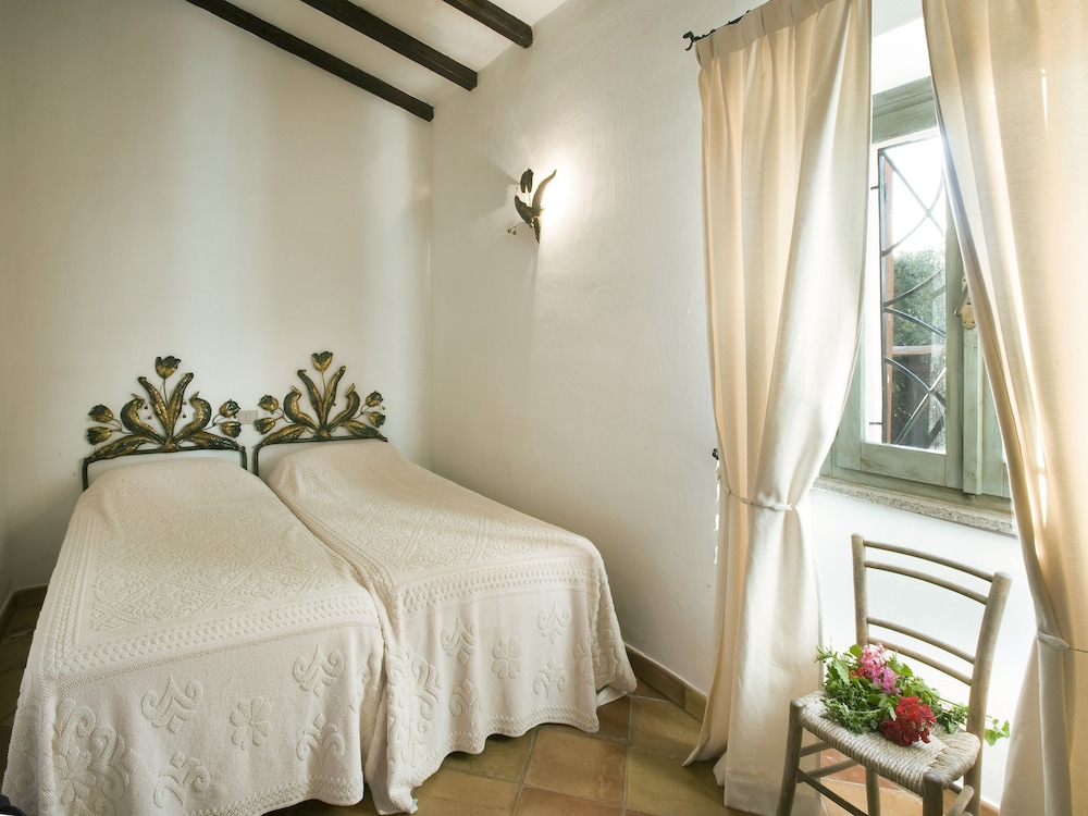 Villa Cannigione photo 3