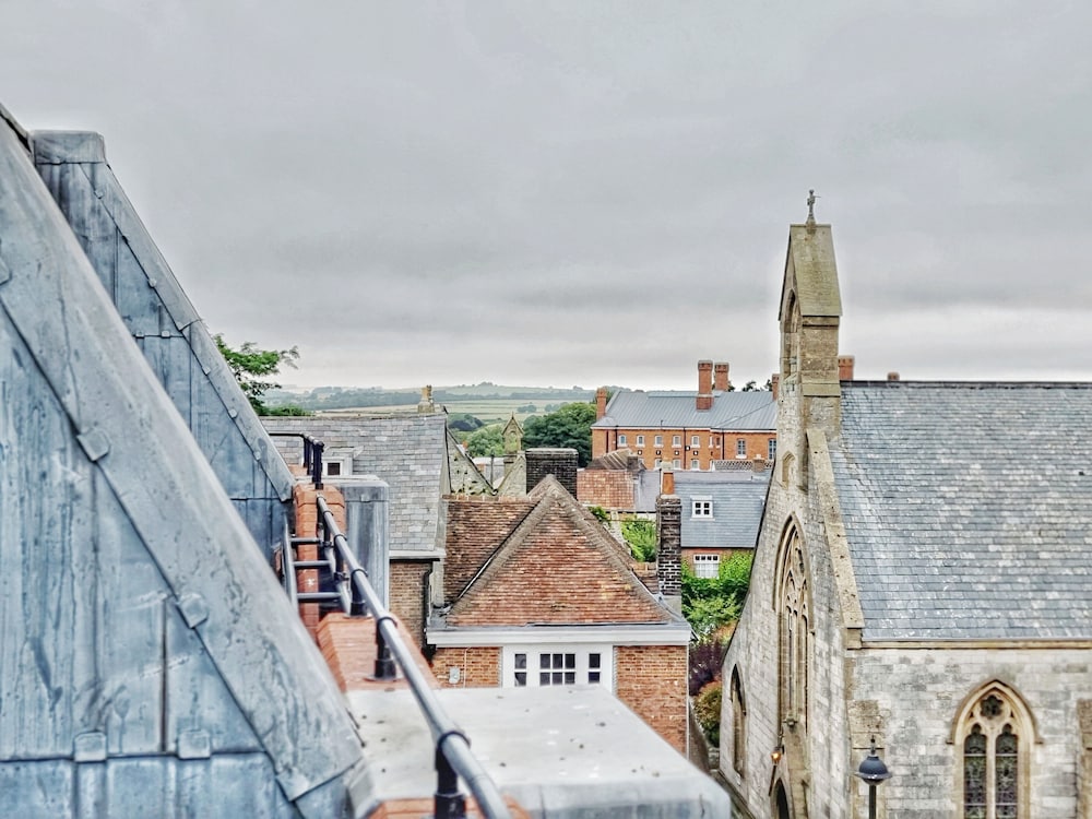 1 Bed Flat - Sleeps 2 - Parking - Wifi