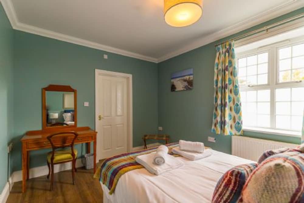 Host Stay Redwings Sanctuary Rooms