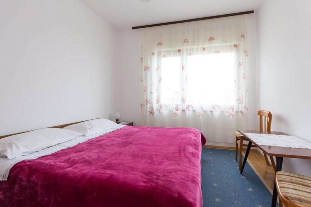 Apartman Mona 1
