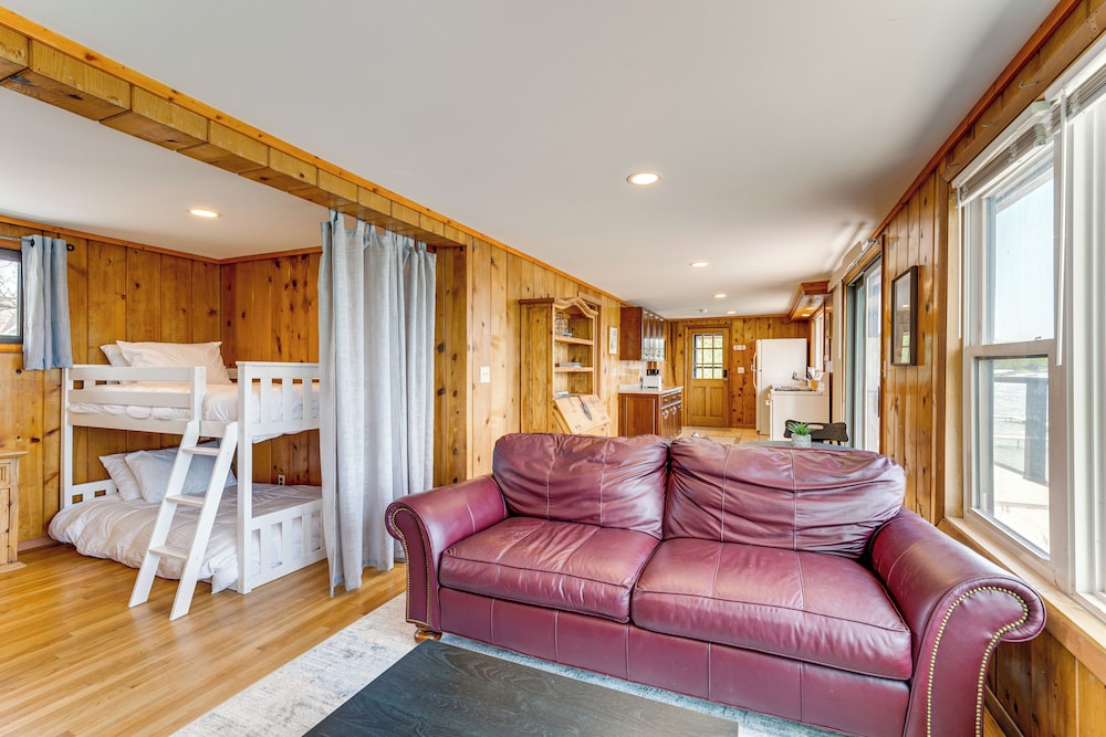 Steps to Powers Lake: Wisconsin Family Home