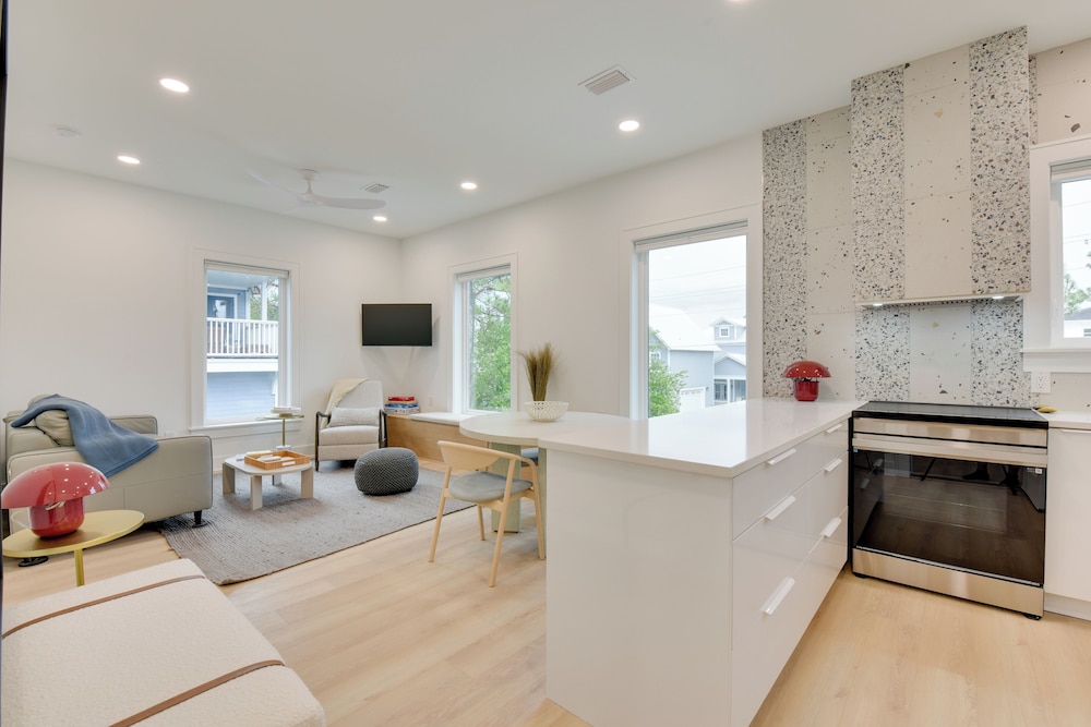 Walk to Gulf: Charming Santa Rosa Beach Duplex!