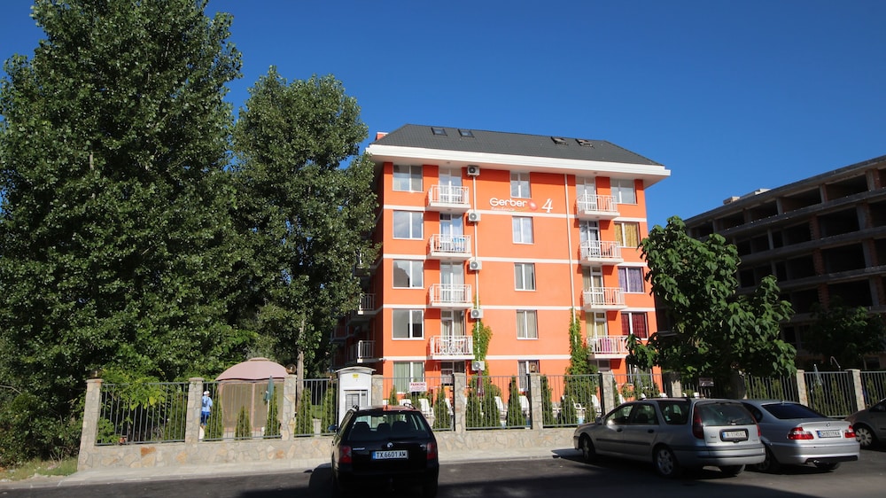 Menada Gerber 4 Apartments