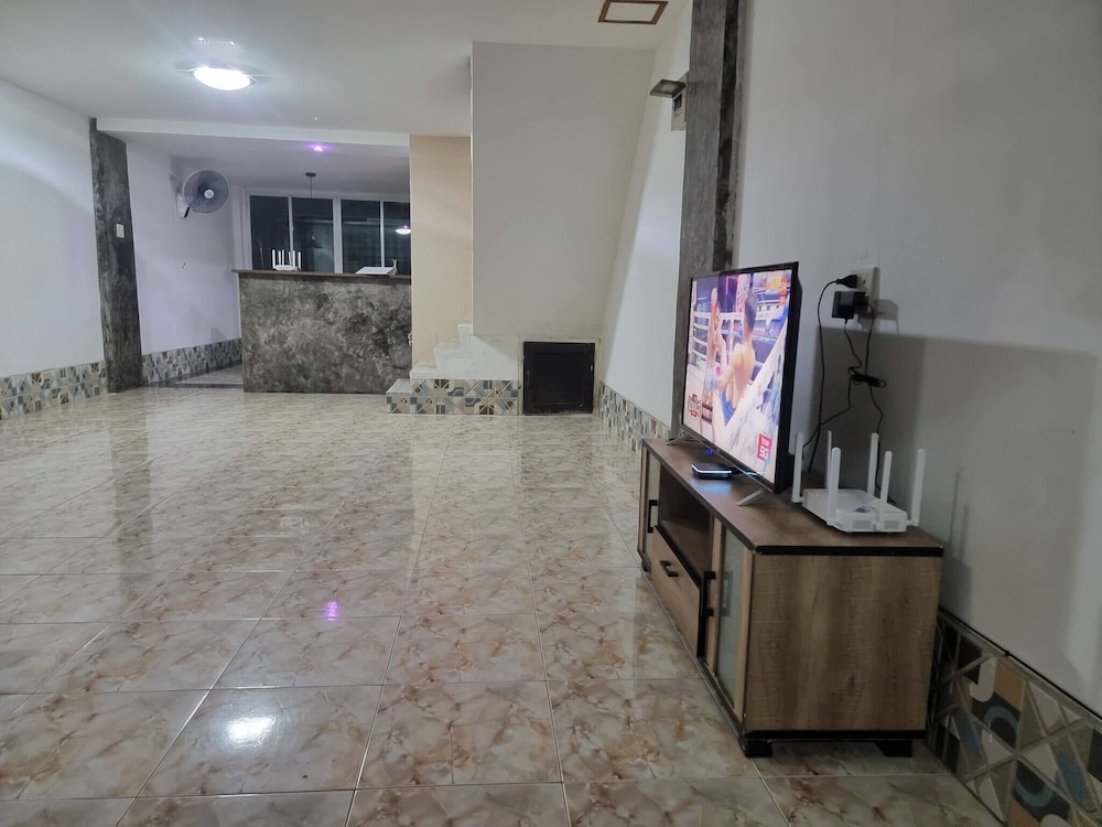 Chiang Mai Oasis 2-bedroom Home With Private Entrance & Modern Amenities