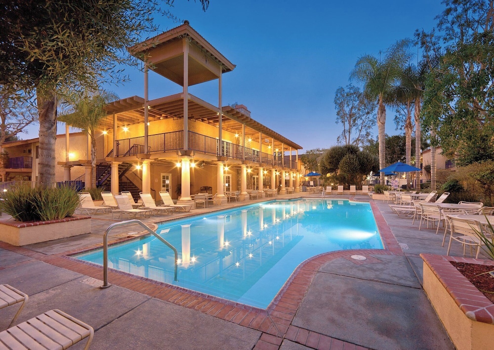 Anaheim Resort Condos