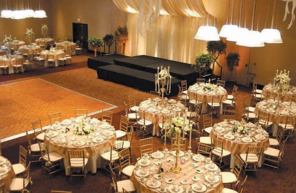 meeting & event spaces