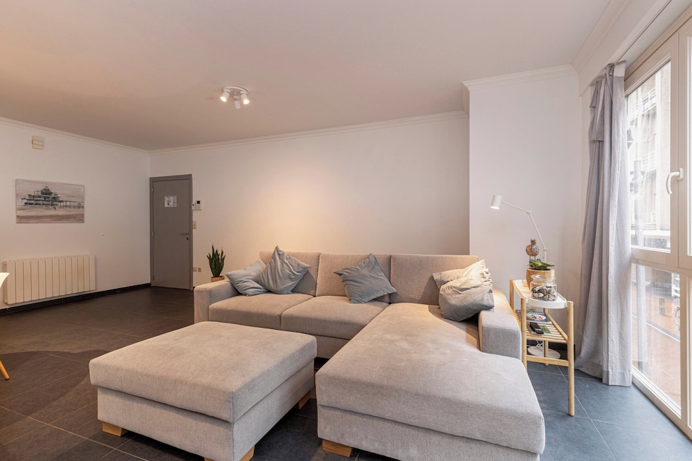 De Koetsier Apartment In Blankenberge