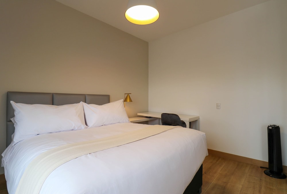 Elegant 3BR Duplex With Balcony in Miraflores