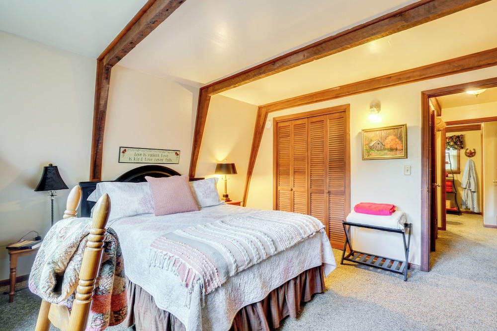 A-frame Cabin w/ Spacious Yard in Tellico Plains!