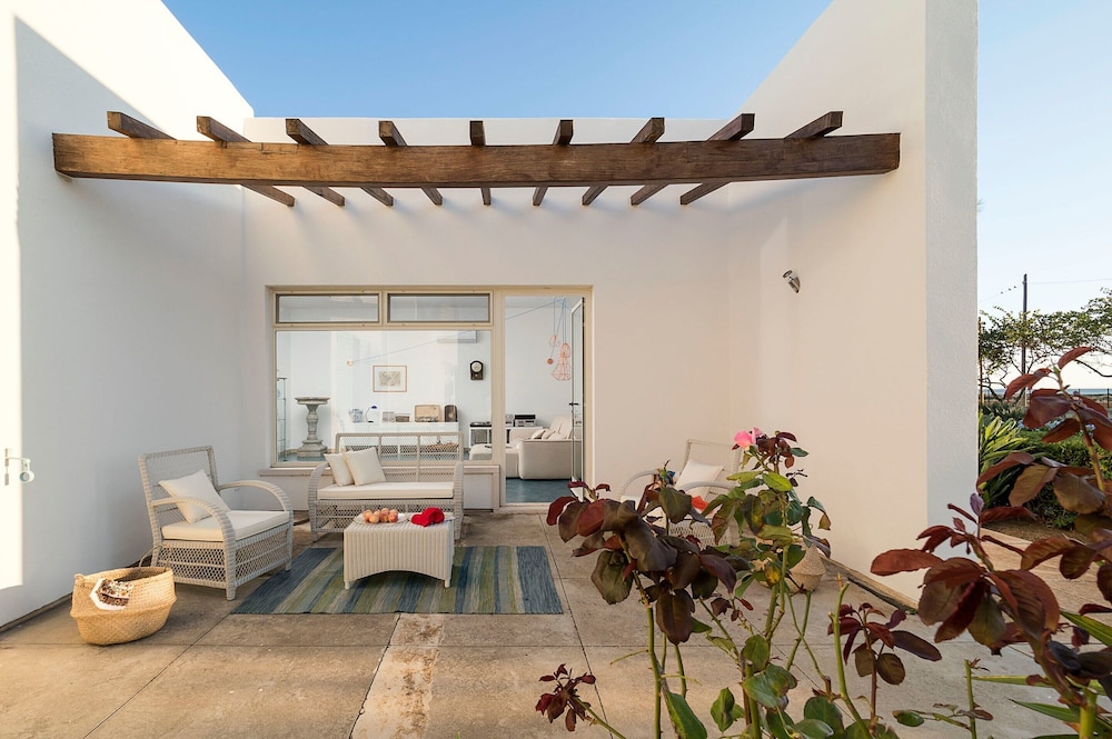 Villa in Trapani With Private Pool & Near Sea