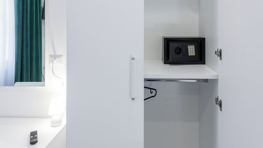 Lovely Rooms by Rentbeat