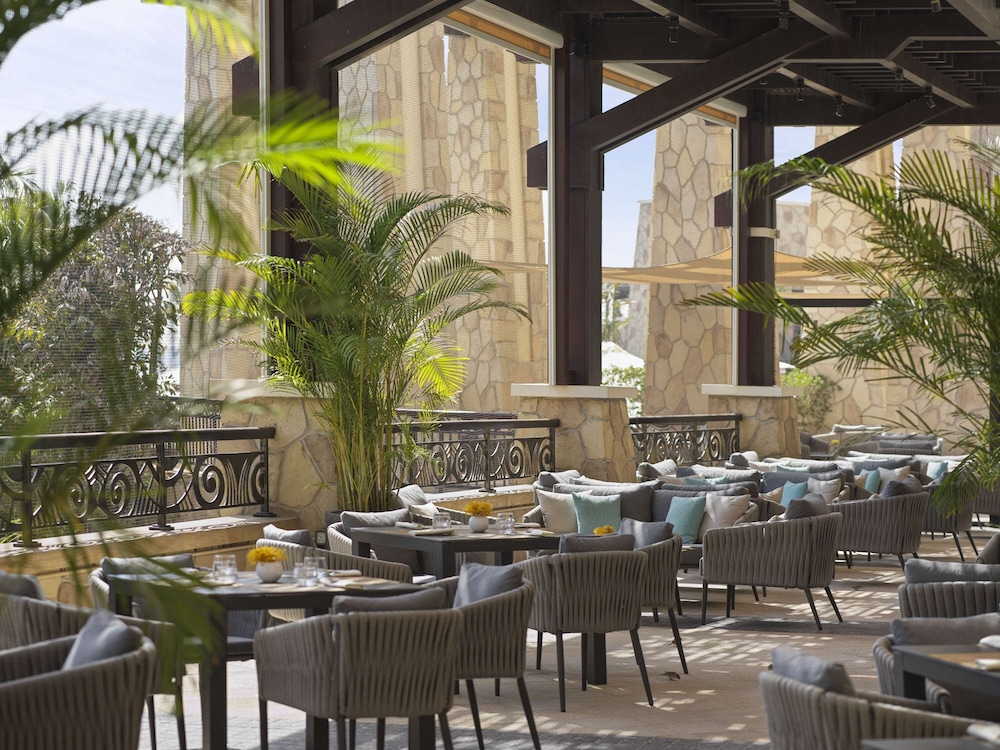 Sofitel Dubai The Palm Resort & Spa