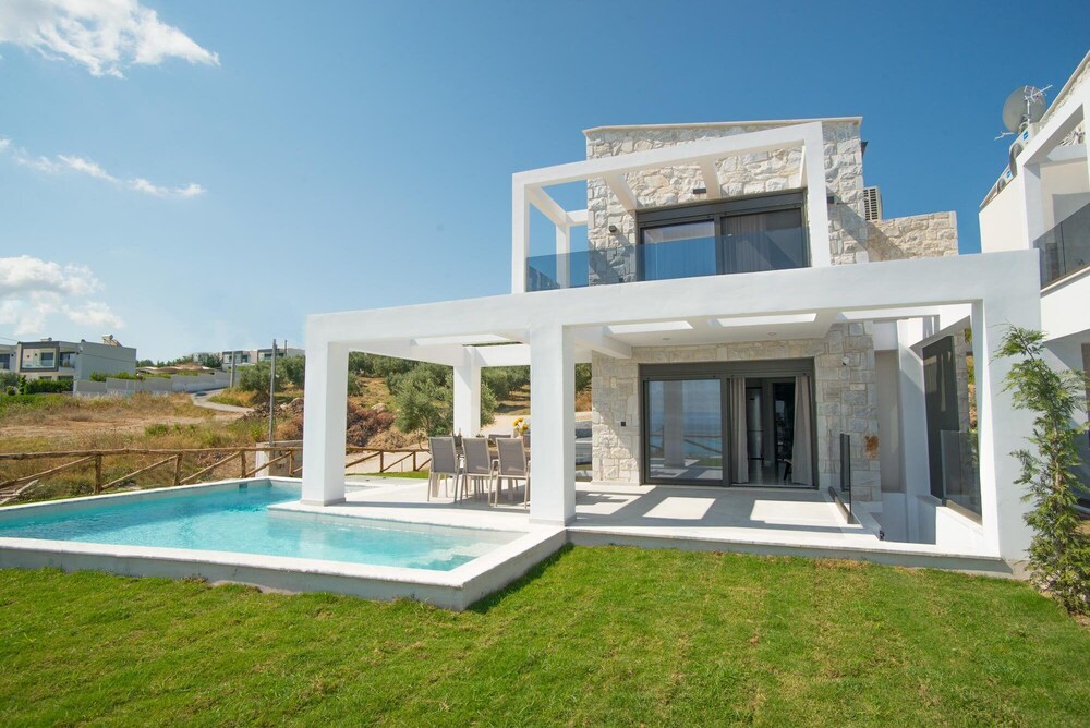 Sunrise Villas Collection