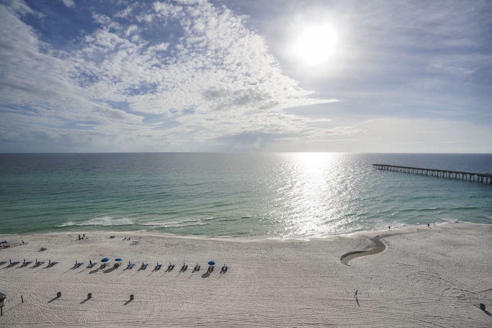 Calypso Beach Resort by Panhandle Getaways