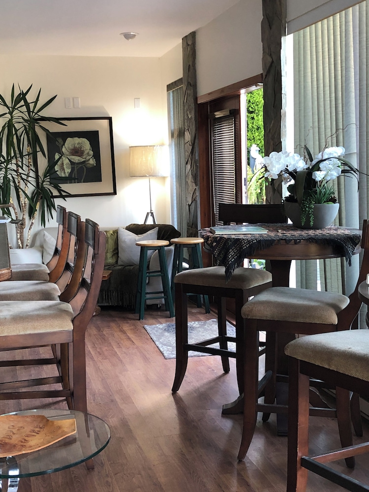 Qualicum Breeze Beach Resort