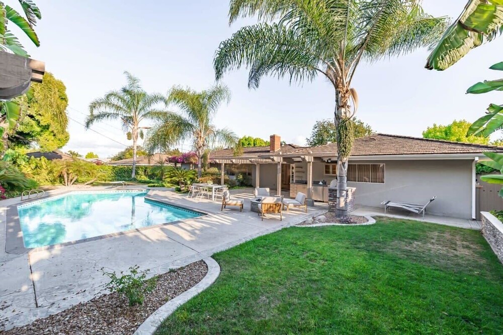 @ Marbella Lane - Serene Ranch Style Home W/pool