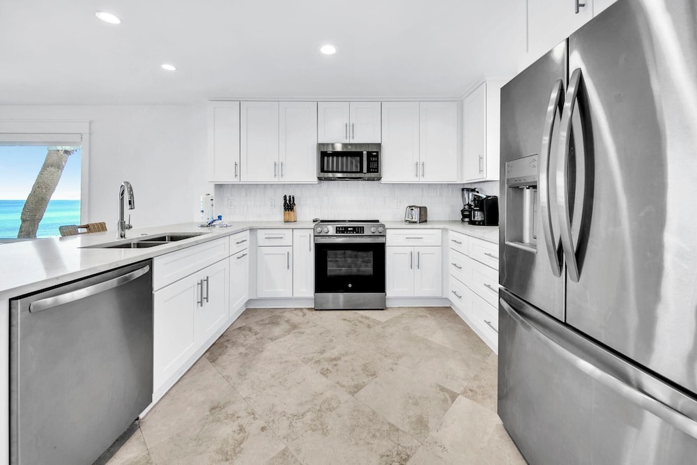 Blue Mountain Beach Villas 5A