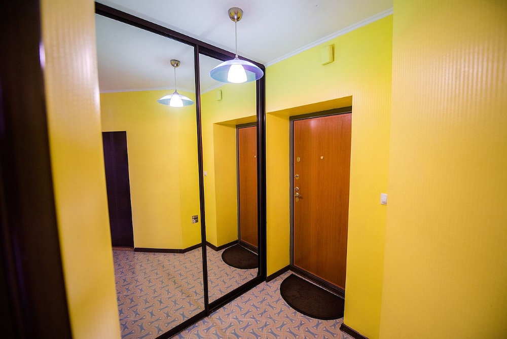 Apartment on 2 Krugovaya St. view 3
