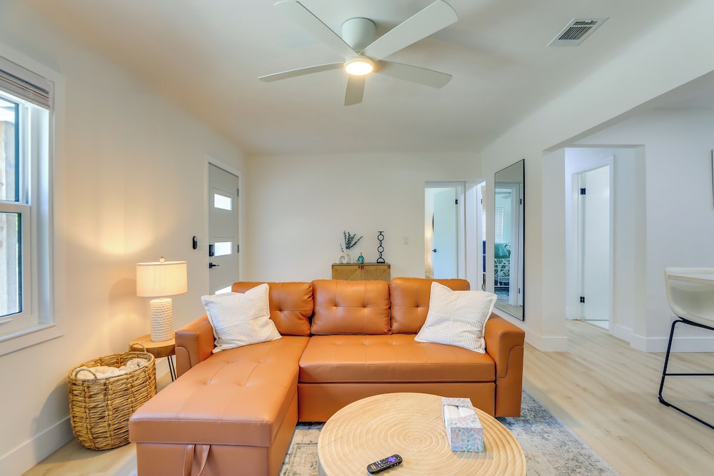 Private Hot Tub & Fenced Yard: Sleek Gulfport Home