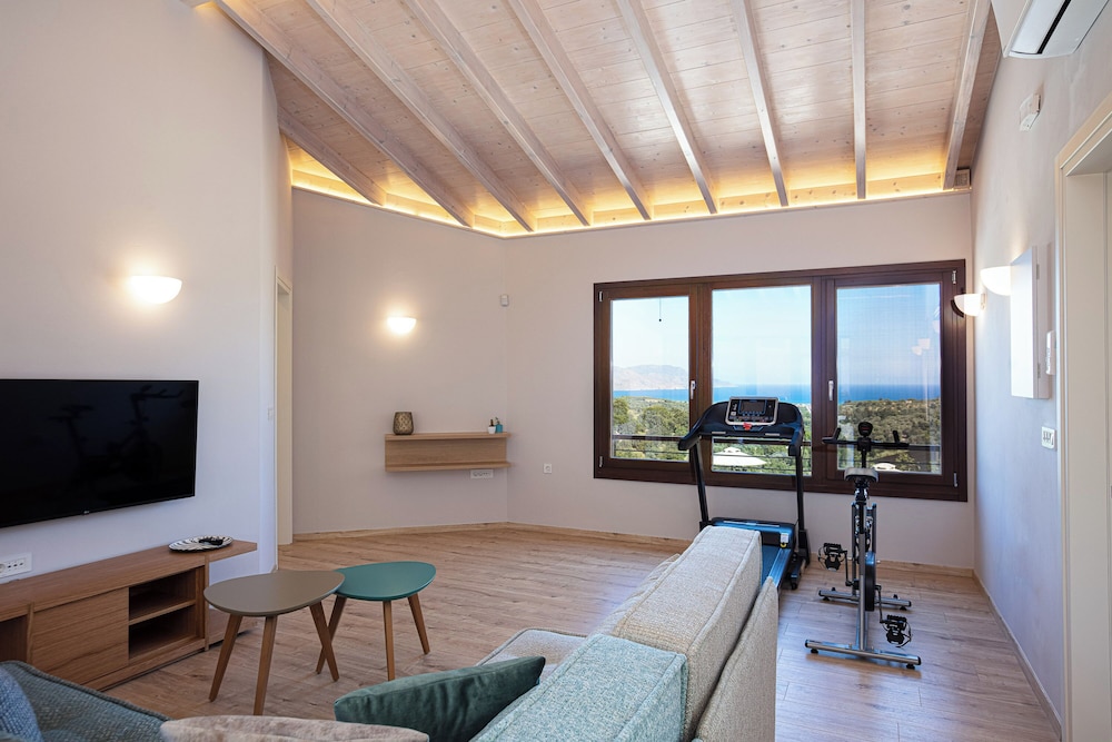 Vardina Villa