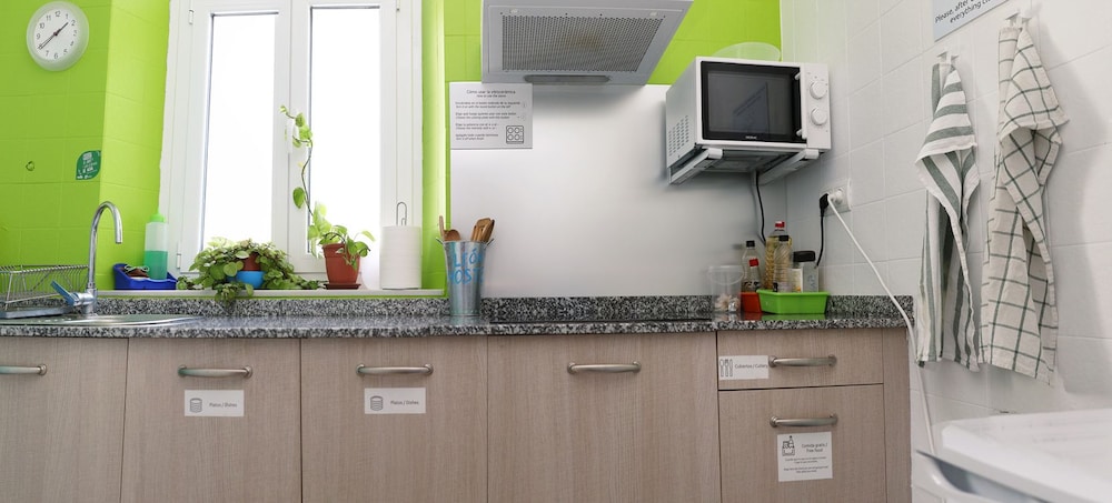 LeonHostel