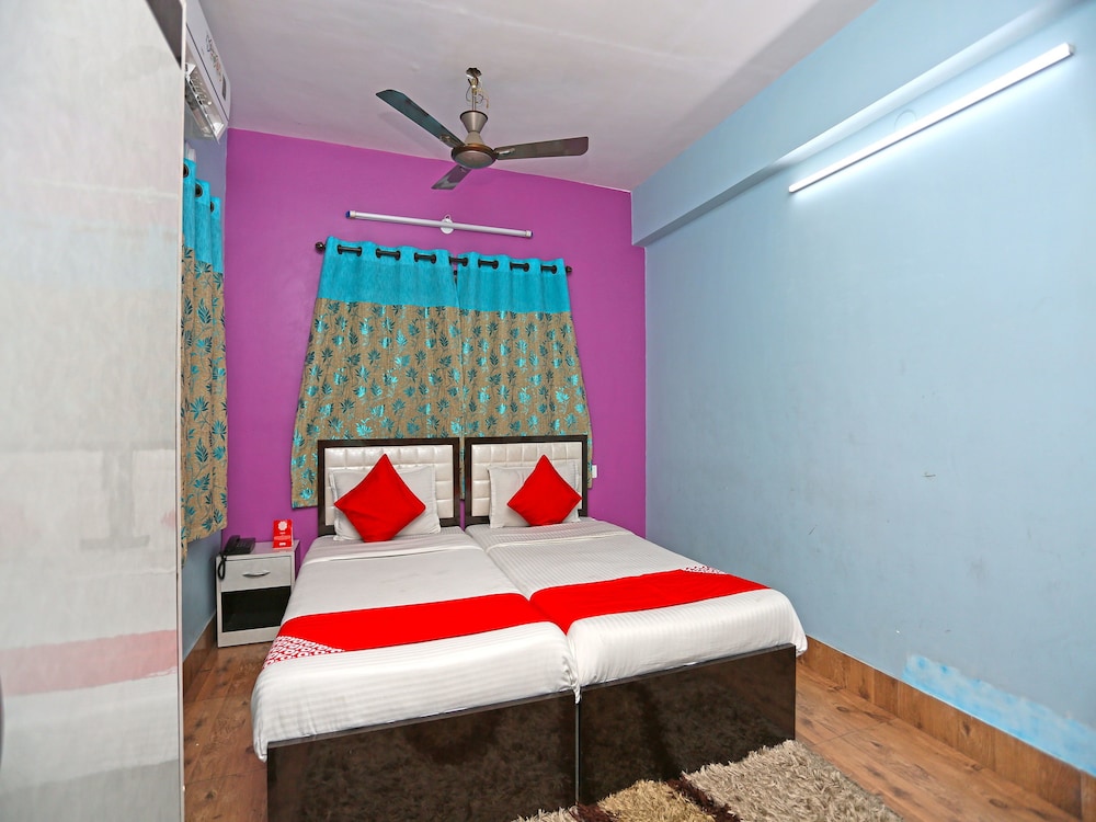 OYO 9718 Apartment near DLF IT Park