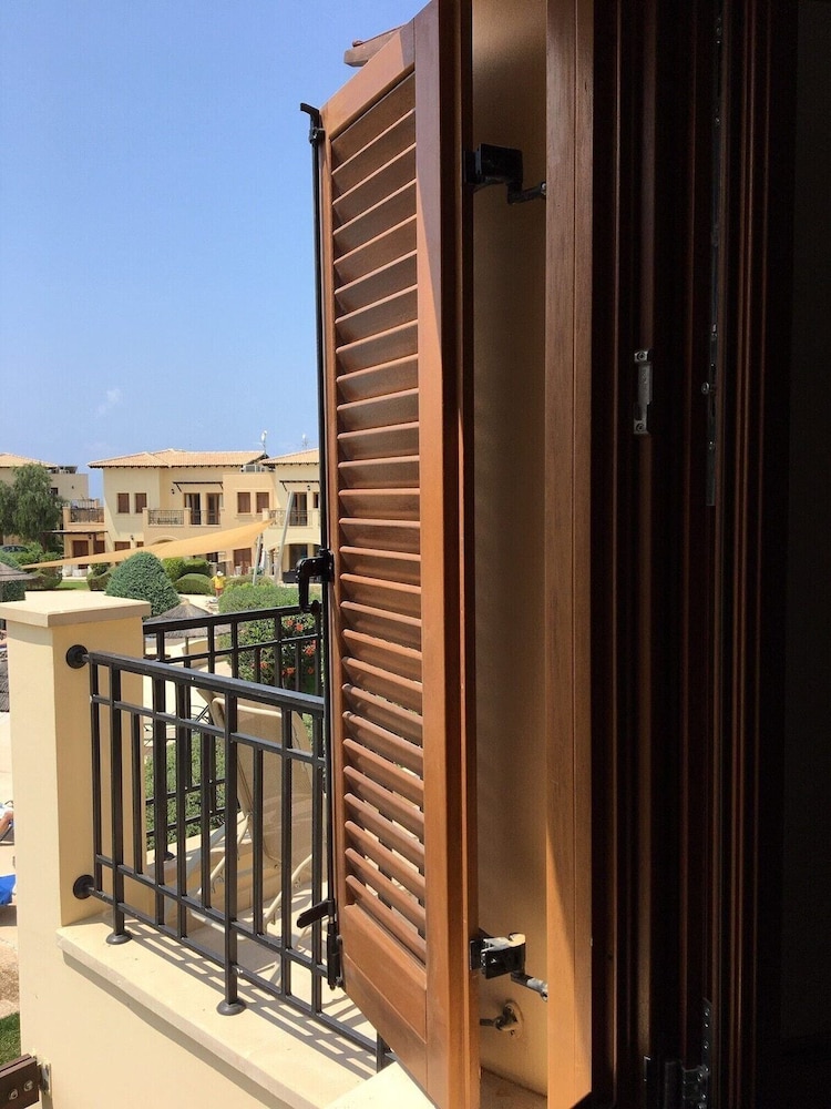 Theseus Village 2 Bed Apartment With Enviable Position On Communal Pool