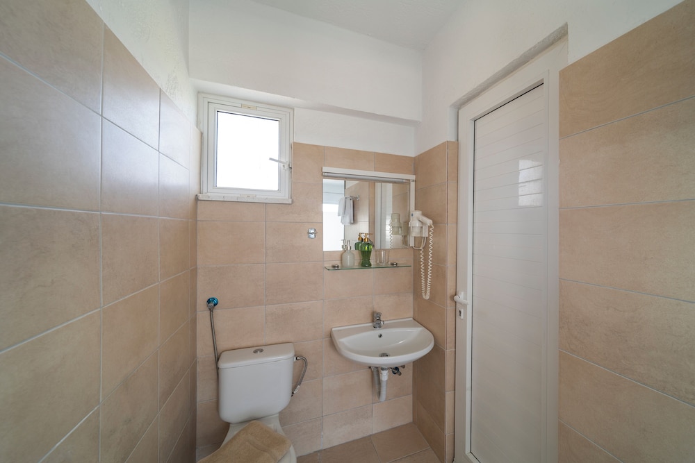 Yiasemi Faliraki rooms