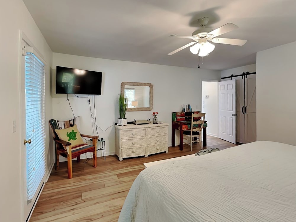 The Pack House by Topsail Realty
