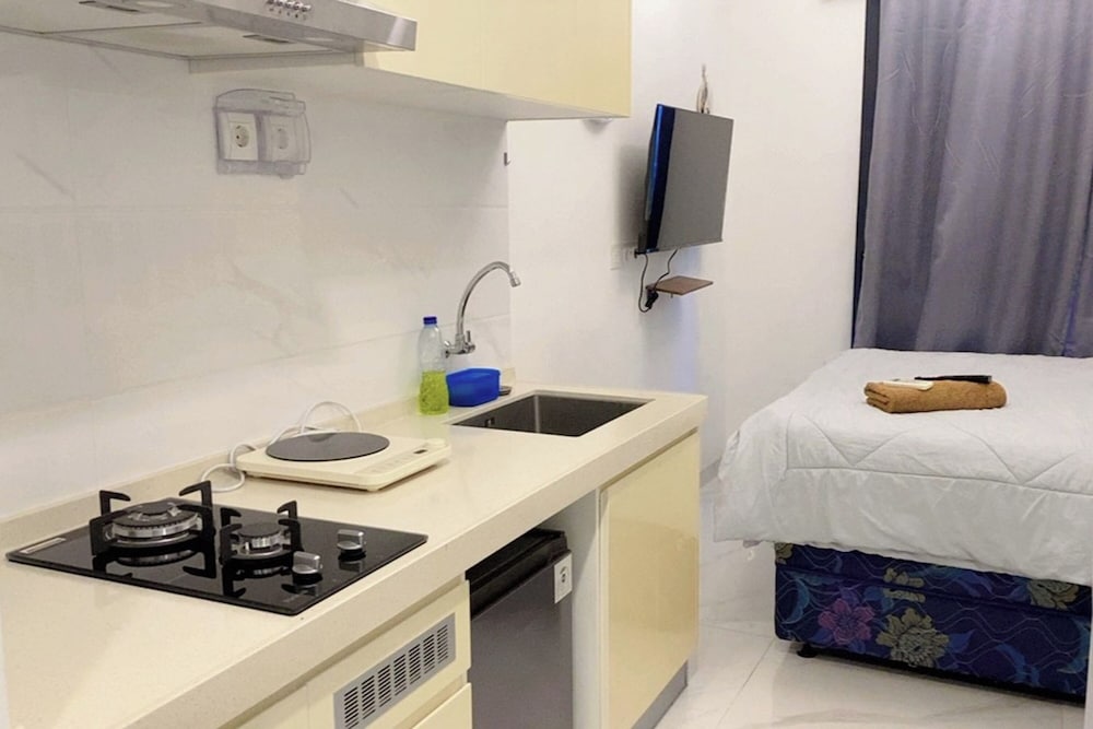 Sky House Bsd By Mizu Rooms