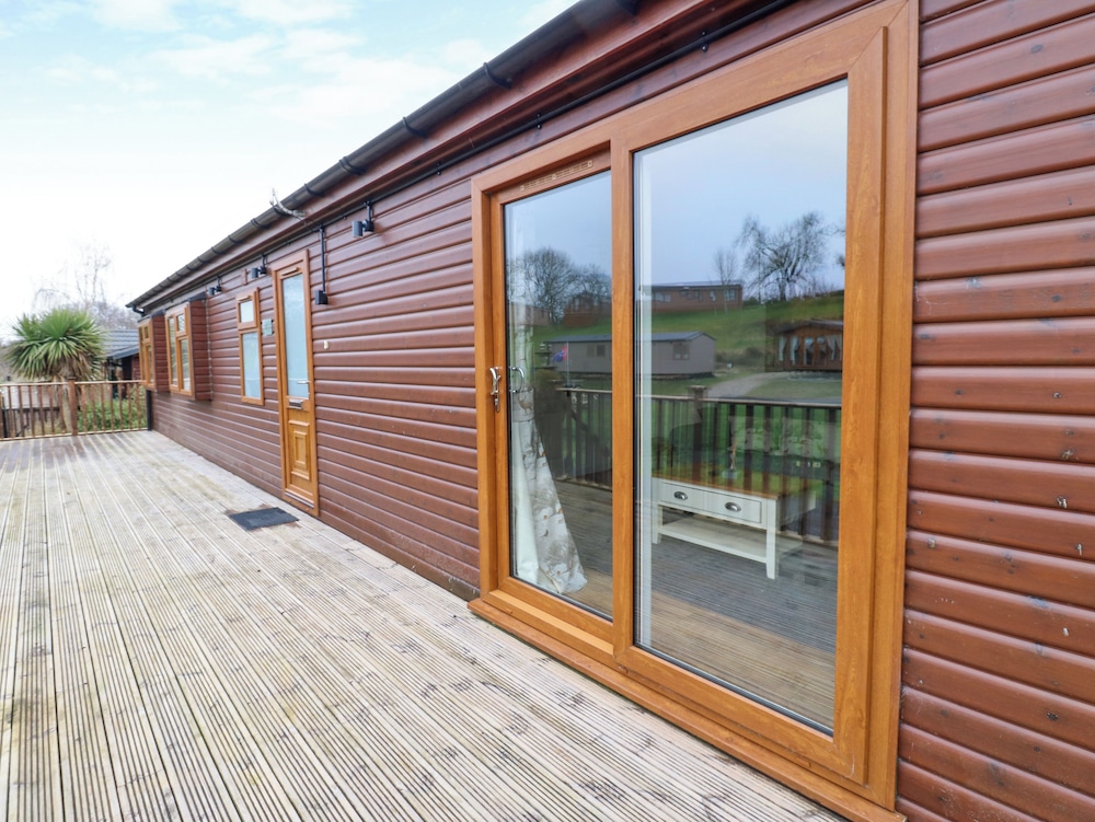 Butterfly Lodge