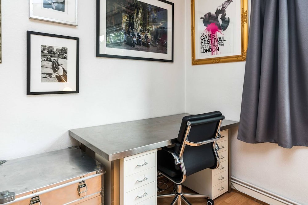 Trendy 1BD Flat With Private Balcony - Hoxton