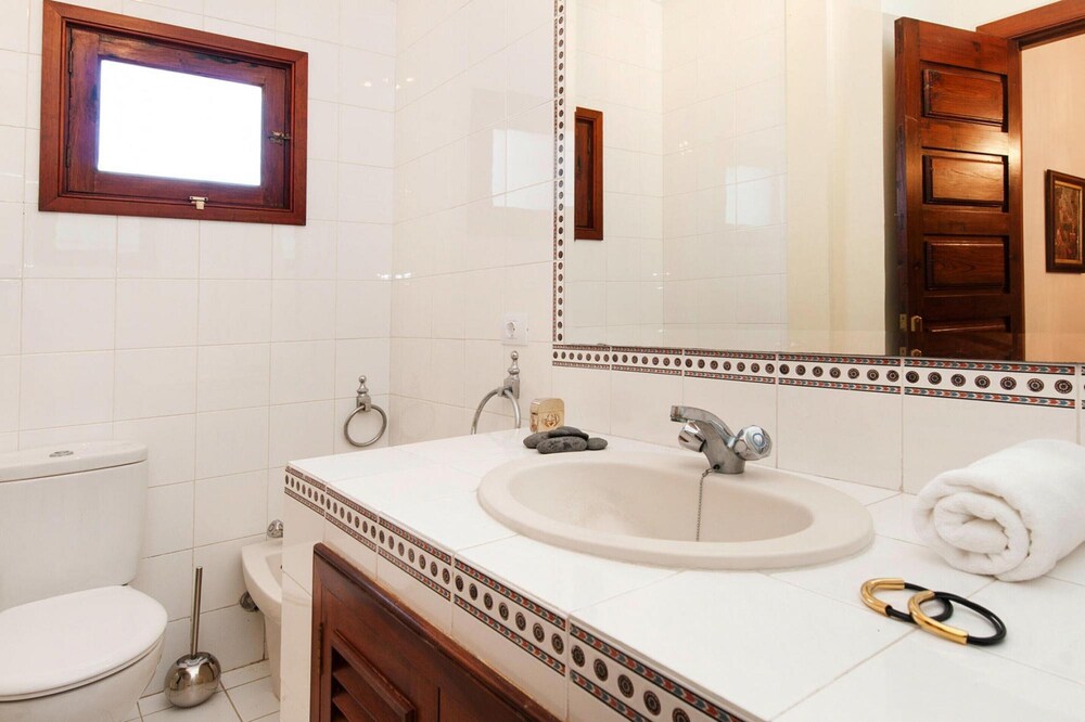 Villa Mansion Bandama With Pool in Santa Brigida