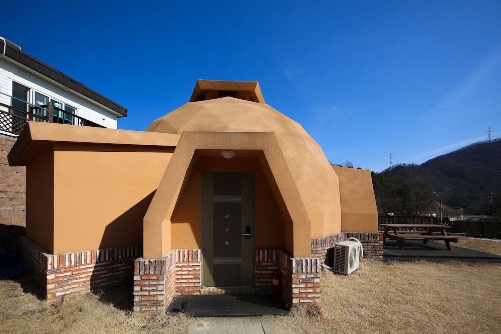 Mori House