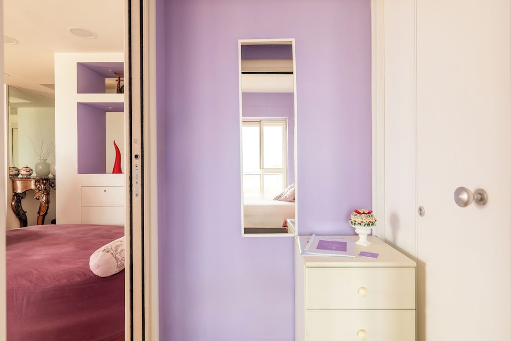 YourHome - Olly House