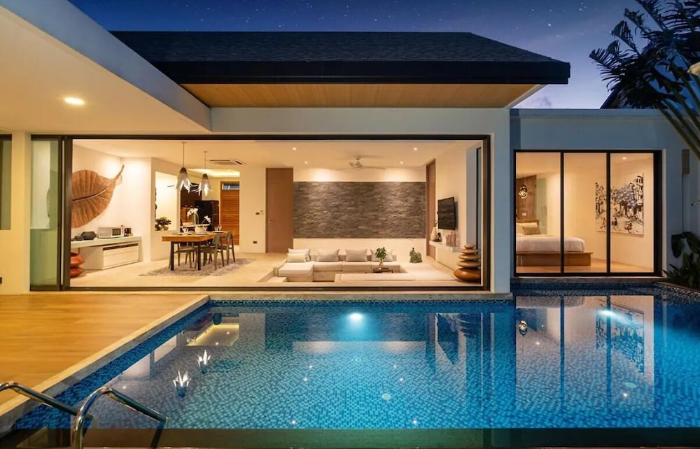 2BR Pool Villa Near the Sea V261