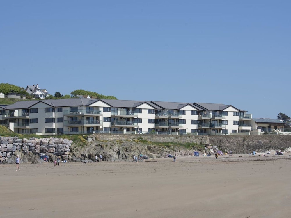 6 Burgh Island
