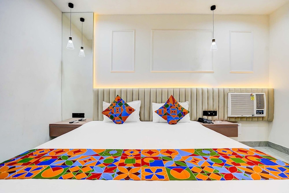 Fabhotel Sanviraaj