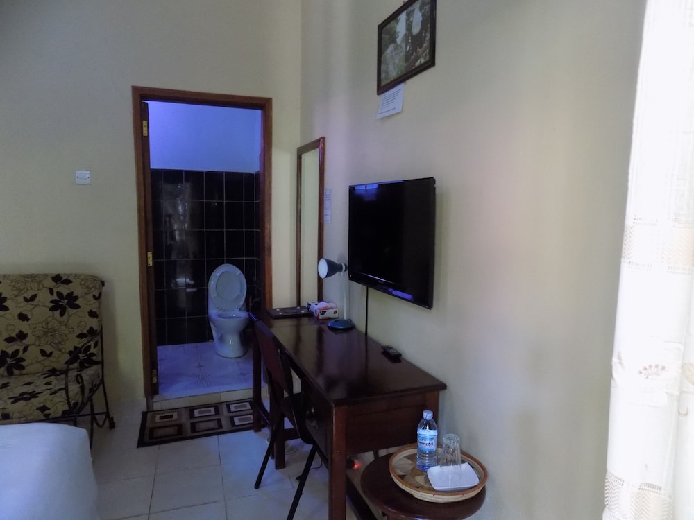 Photo 19